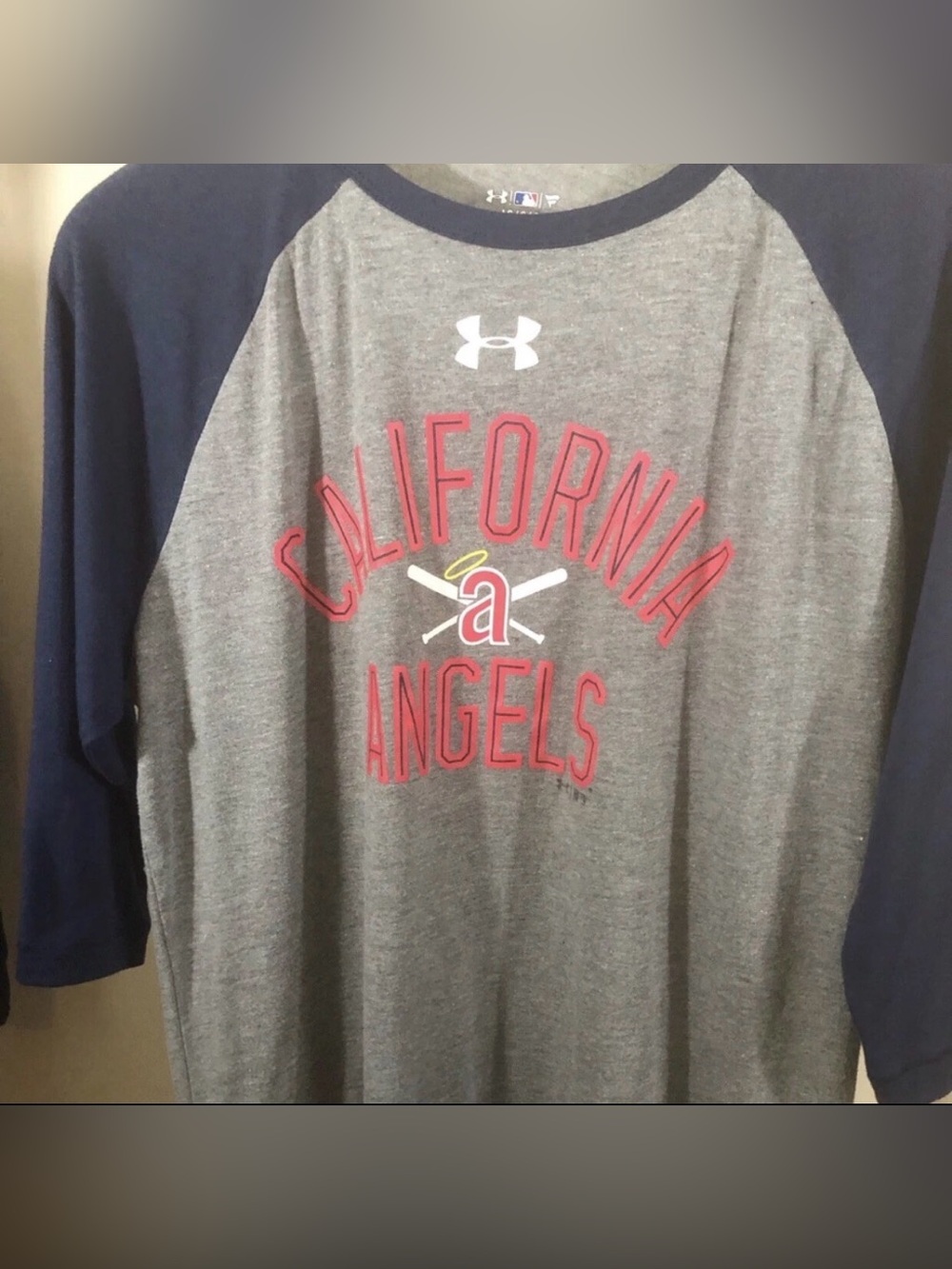 Men’s Large Under Armor California Angels Long Sleeve T
